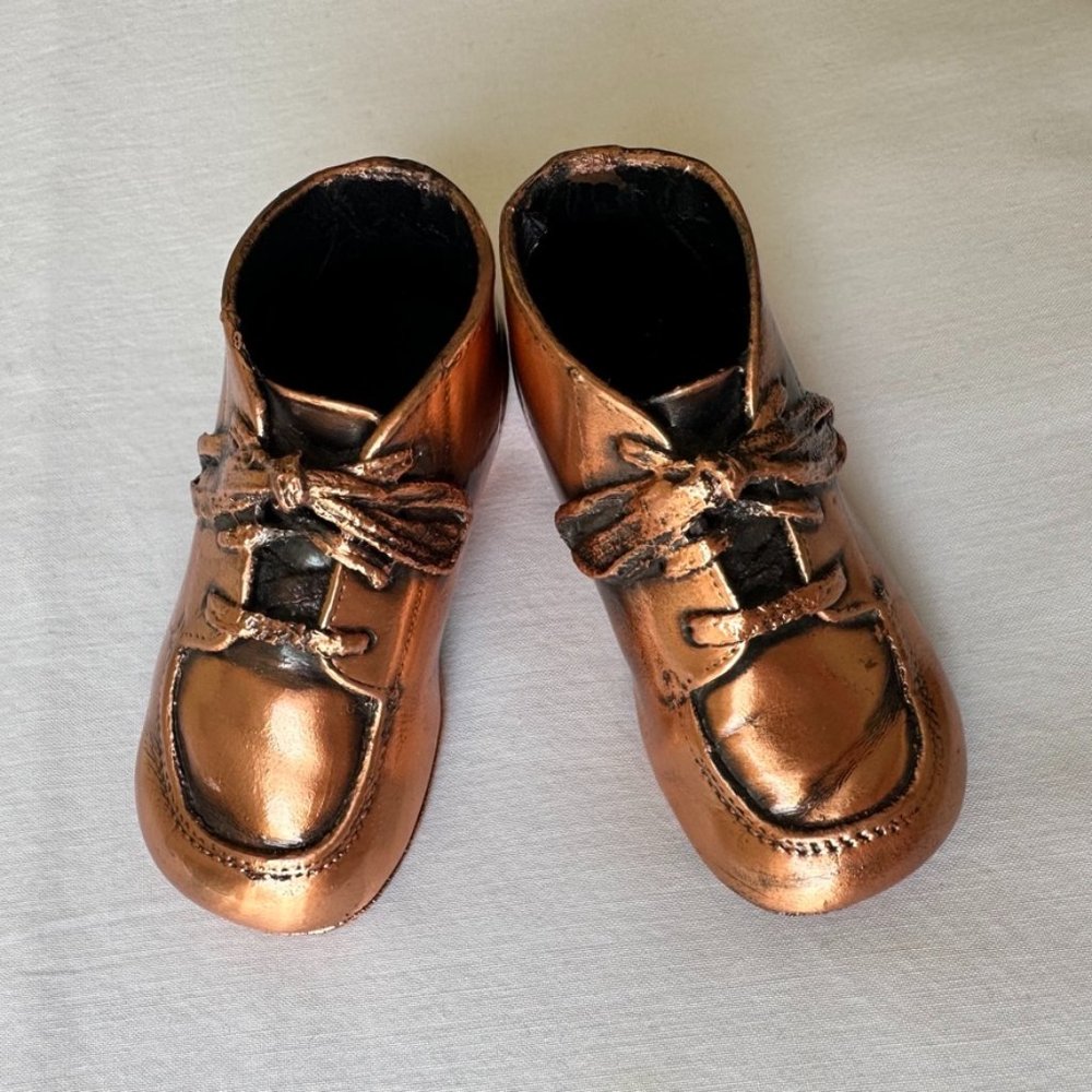 Vintage Copper-Plated / Brass / Bronze Baby Shoes Nursery Decor Display Art
